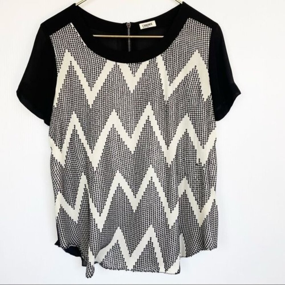 L'AGENCE 100% Silk Sequin Chevron Zig Zag short sleeve Blouse size 4 - Picture 2 of 10